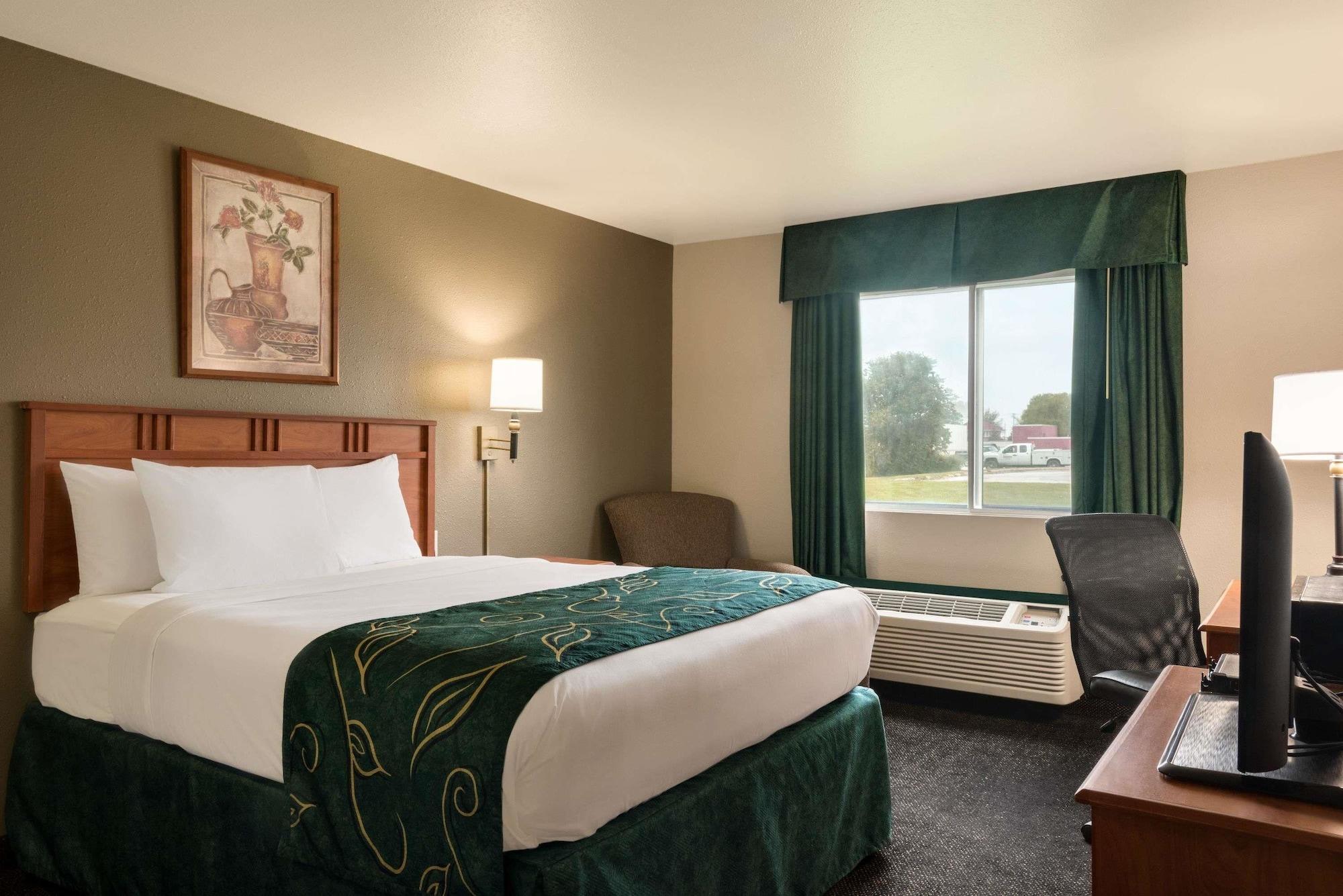 Travelodge By Wyndham Missouri Valley Екстер'єр фото
