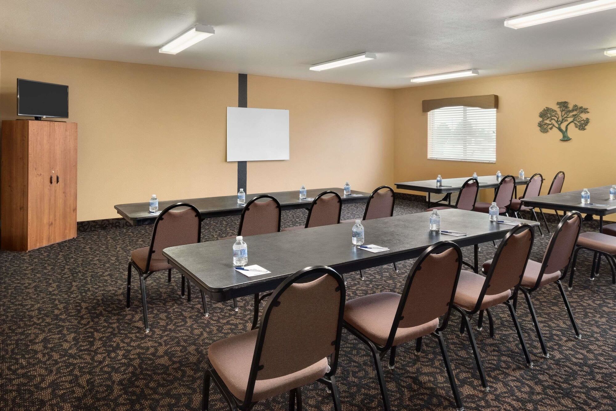 Travelodge By Wyndham Missouri Valley Екстер'єр фото